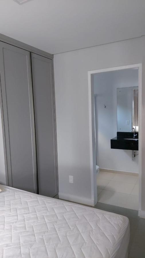 Apartamento Frente Mar Na Baia De Porto Belo Dış mekan fotoğraf